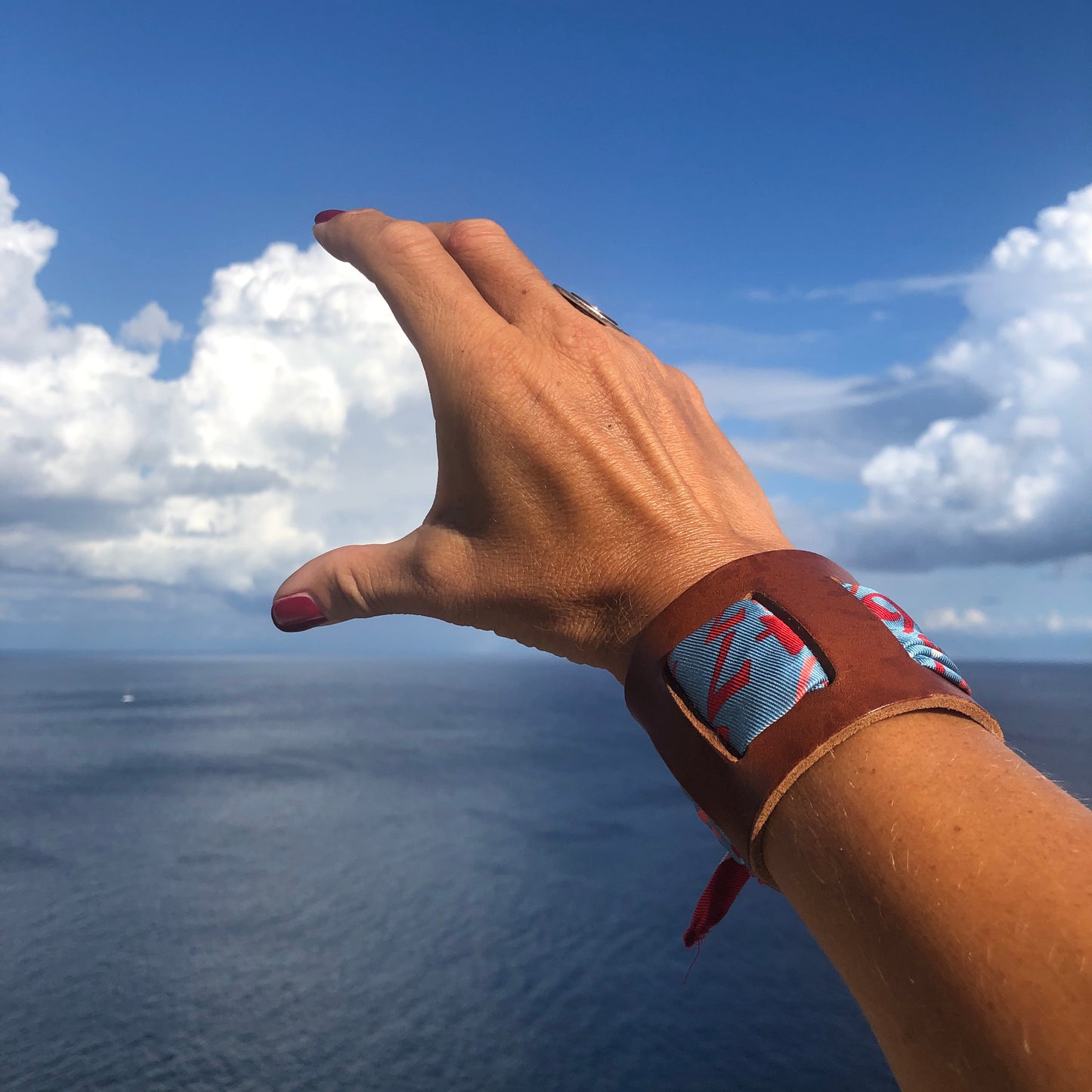 Loop Leather Bracelet