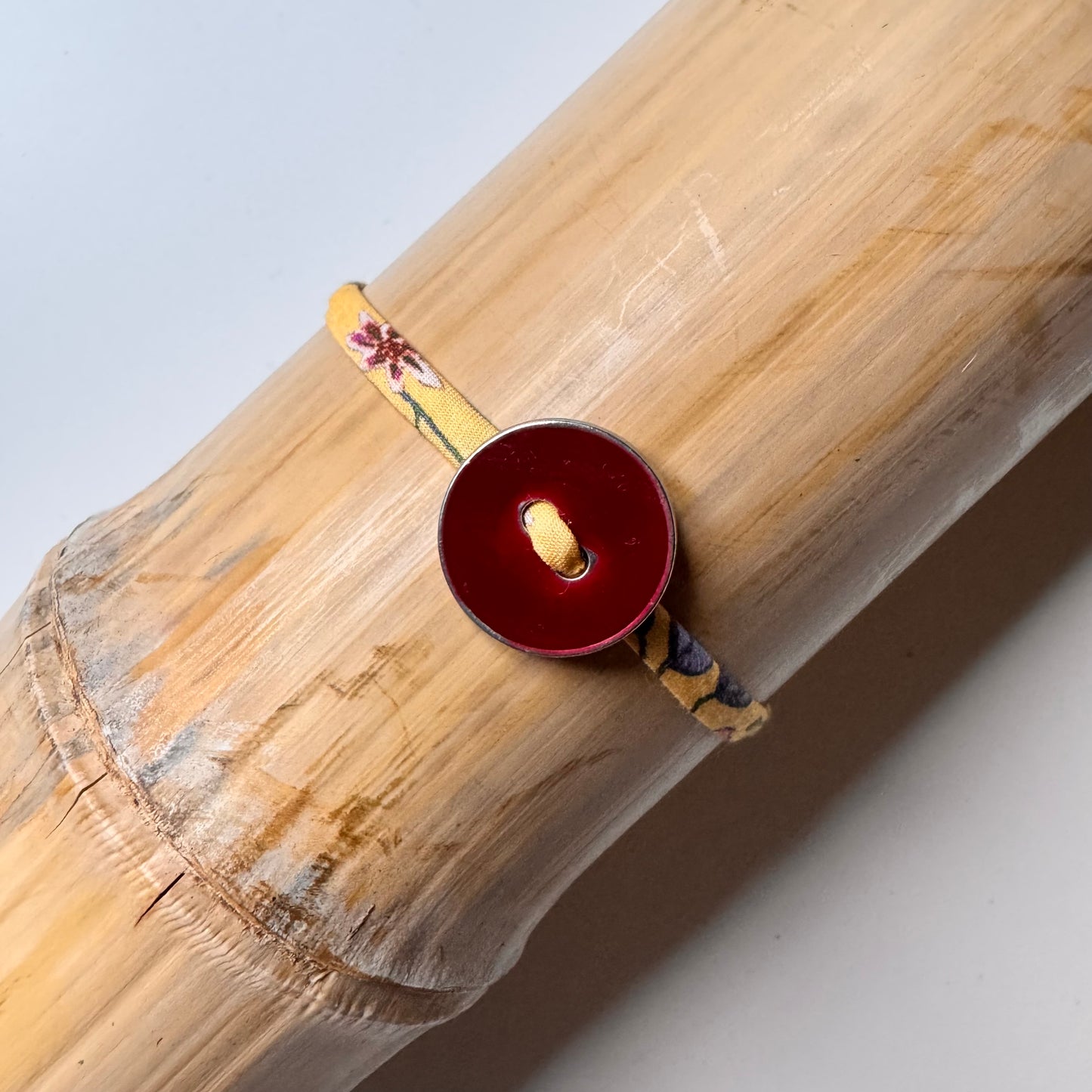 Silk bracelet Coin Button burgundy